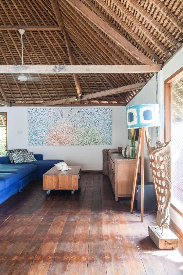 Gmb Beach House Uluwatu (Bali)
