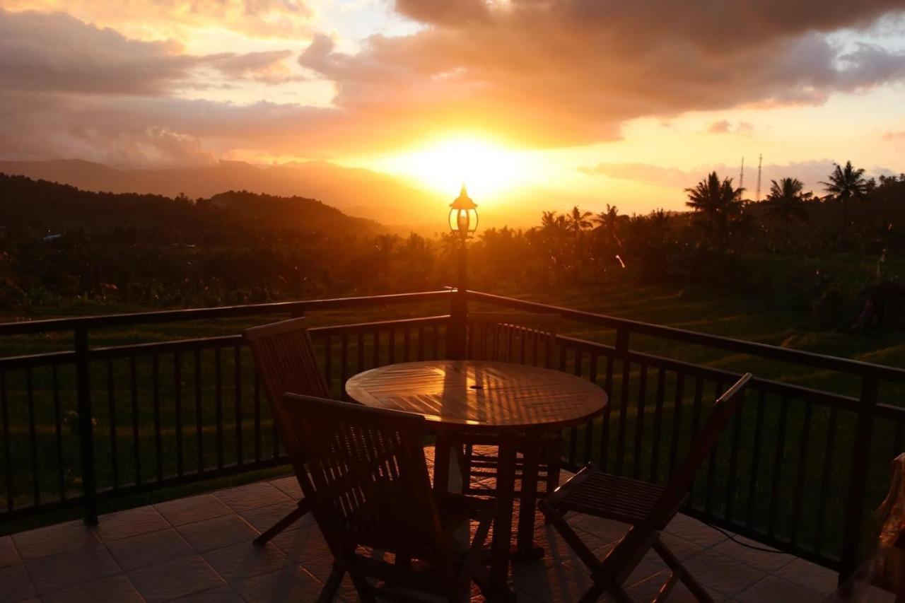 Tempat Tidur & Sarapan Sande 3*