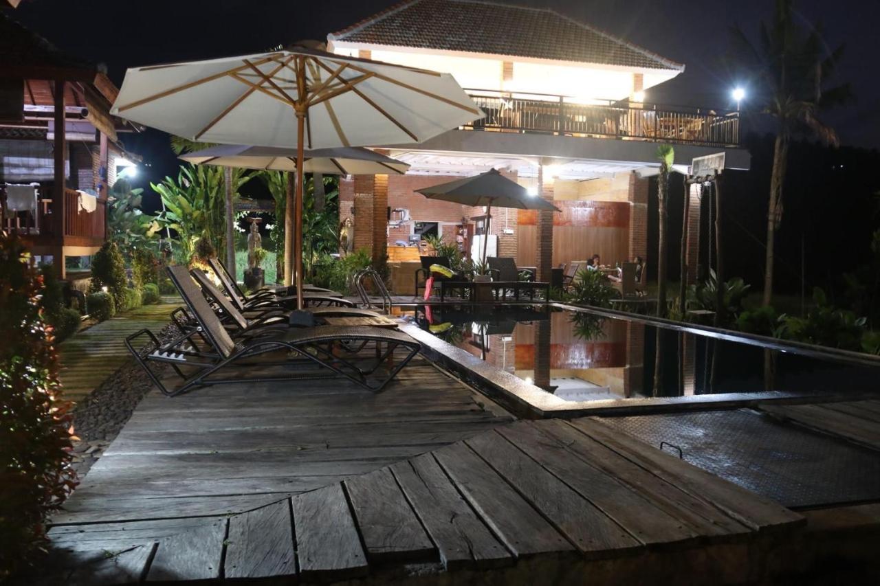 Sande Tempat Tidur & Sarapan