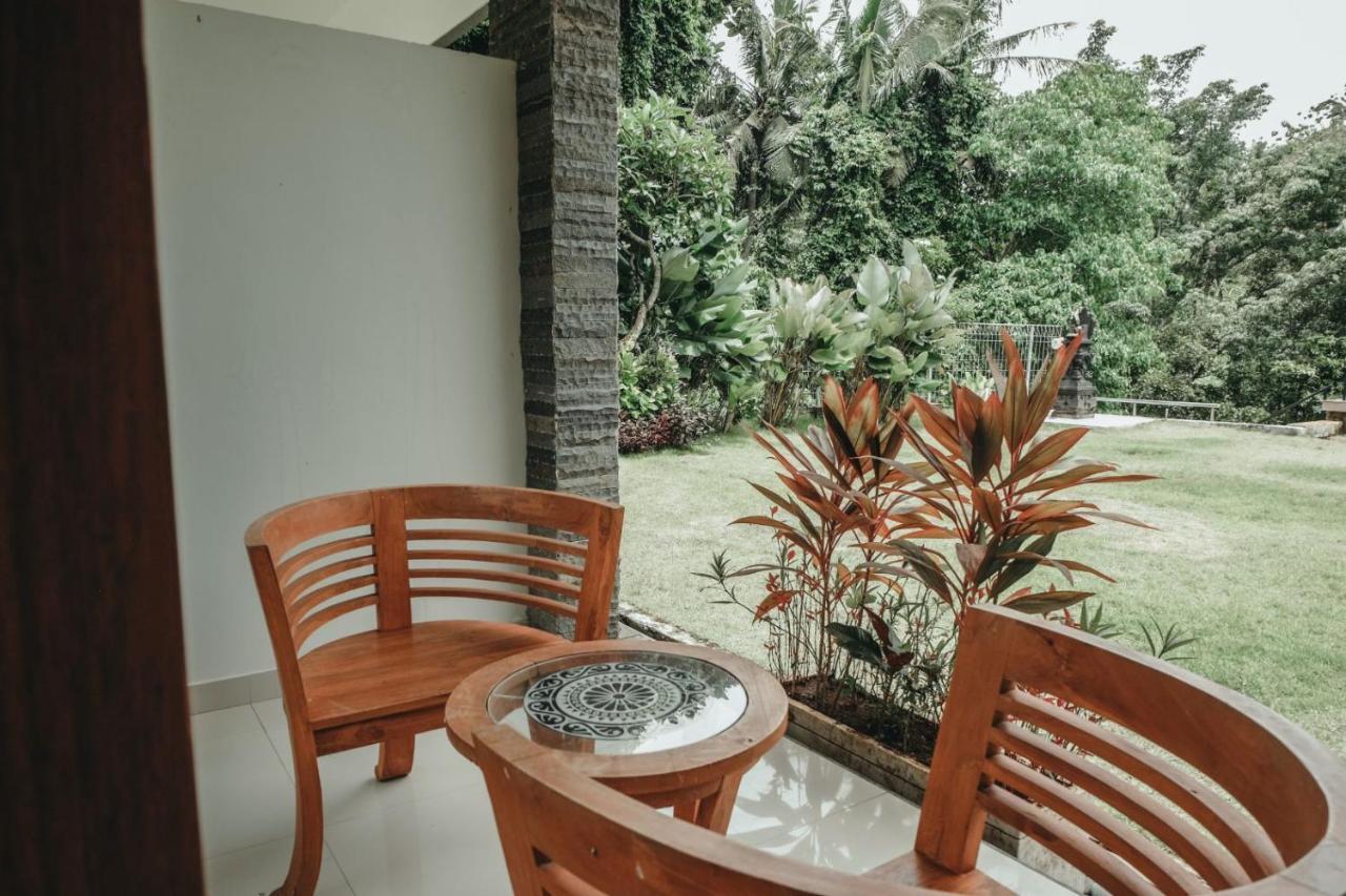 Sekar Arum Riverside In Canggu Hotel