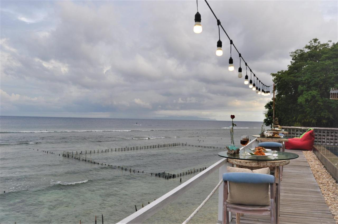 Ocean Blue Hotel