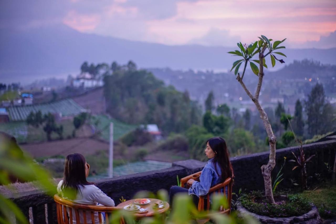 Lingga Bali Villa *