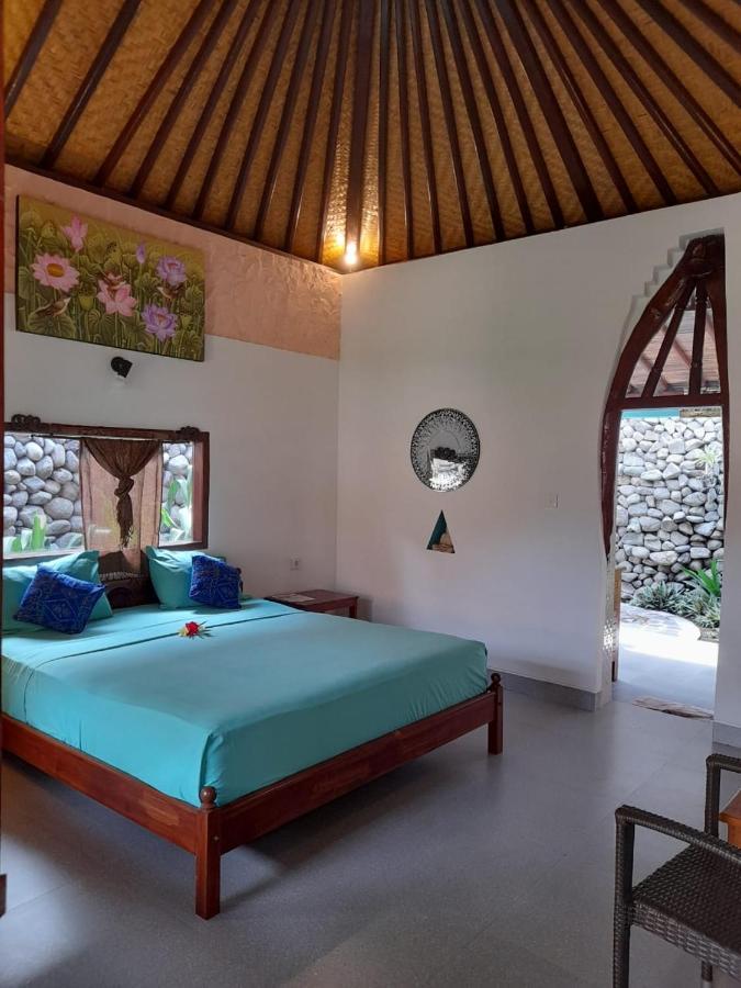1000 Dream Lovina (Bali)