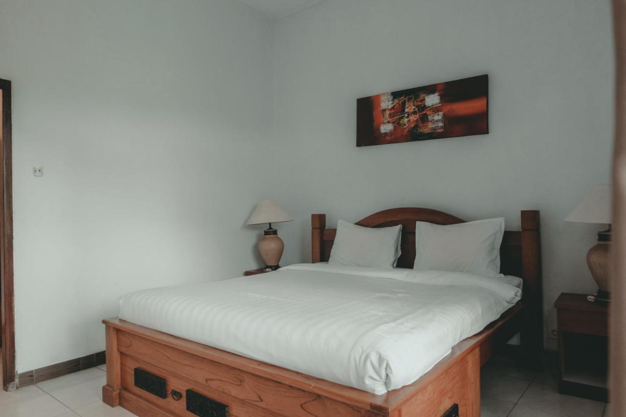 Sekar Arum Riverside In Canggu Hotel