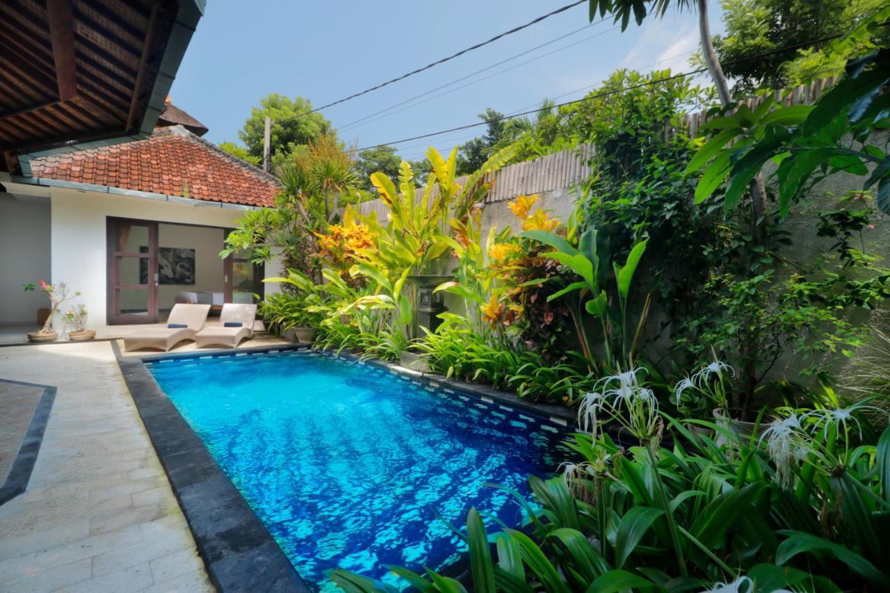 Singgah Villa *