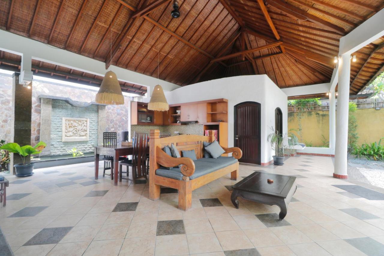 Villa Singgah Seminyak (Bali)