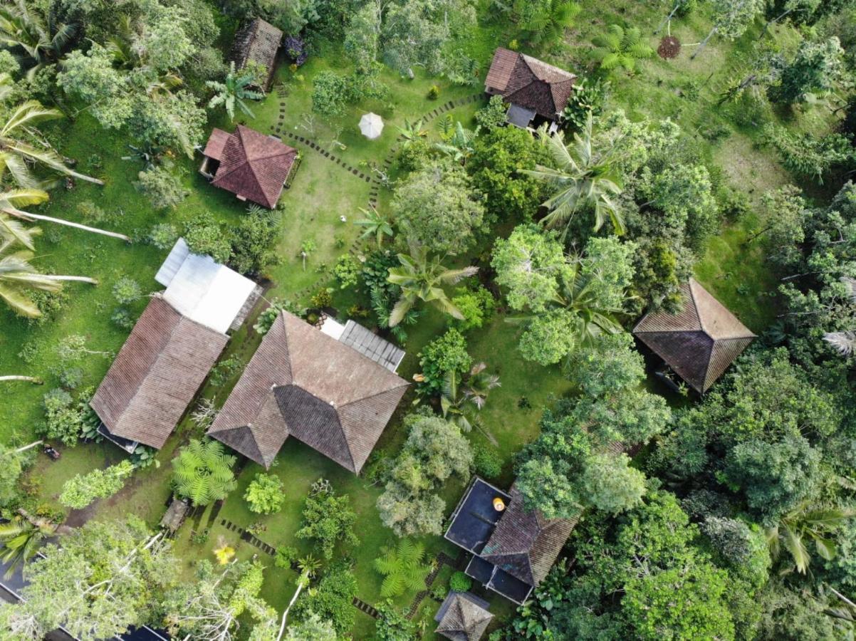 Tegal Jero Homestay *