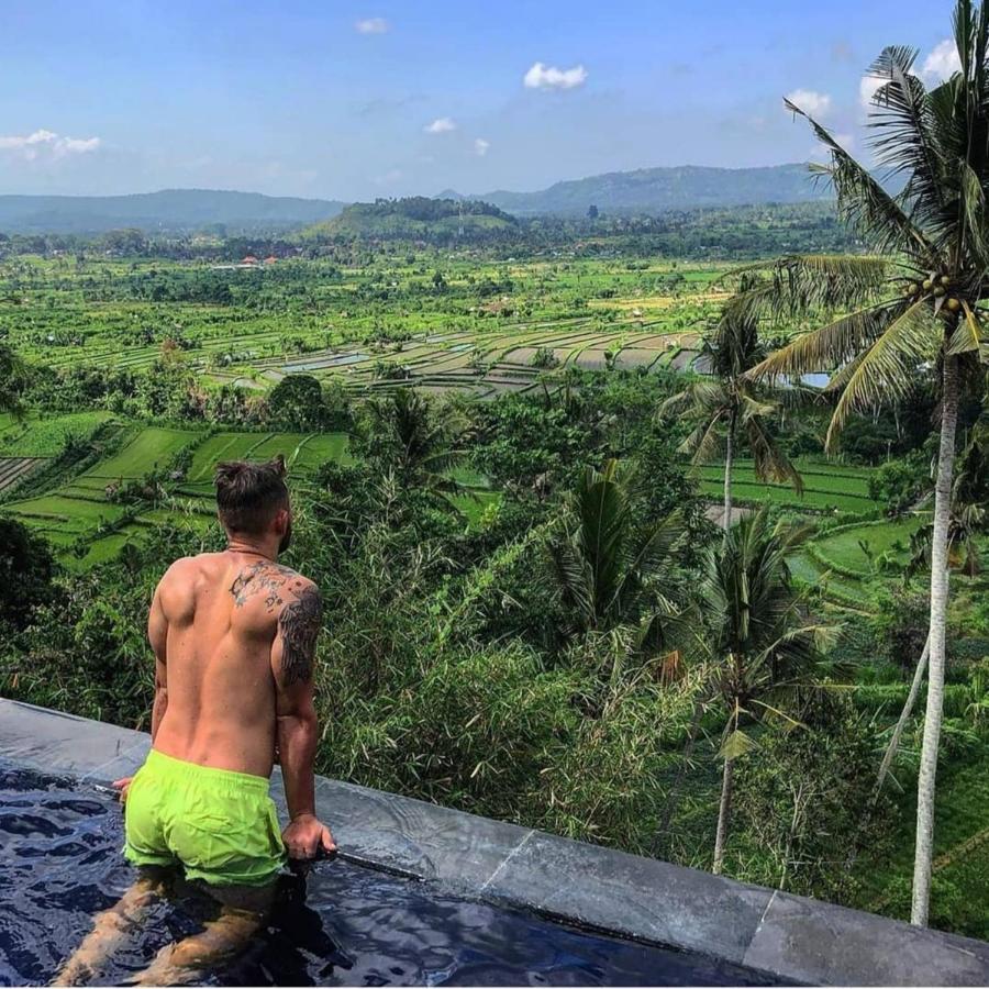 Di Bias Villa *