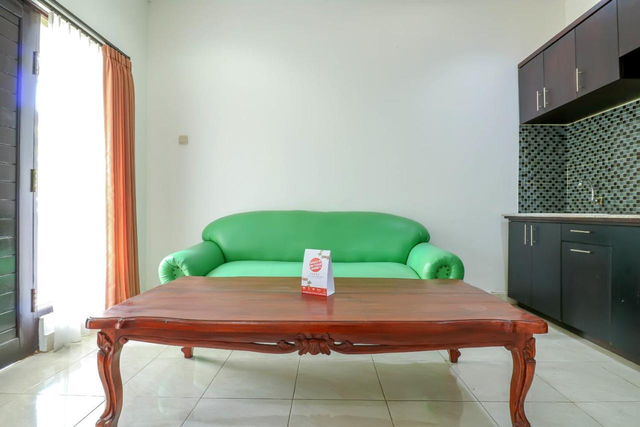 Oyo 1666 Grand Pudjawan Hotel 2*
