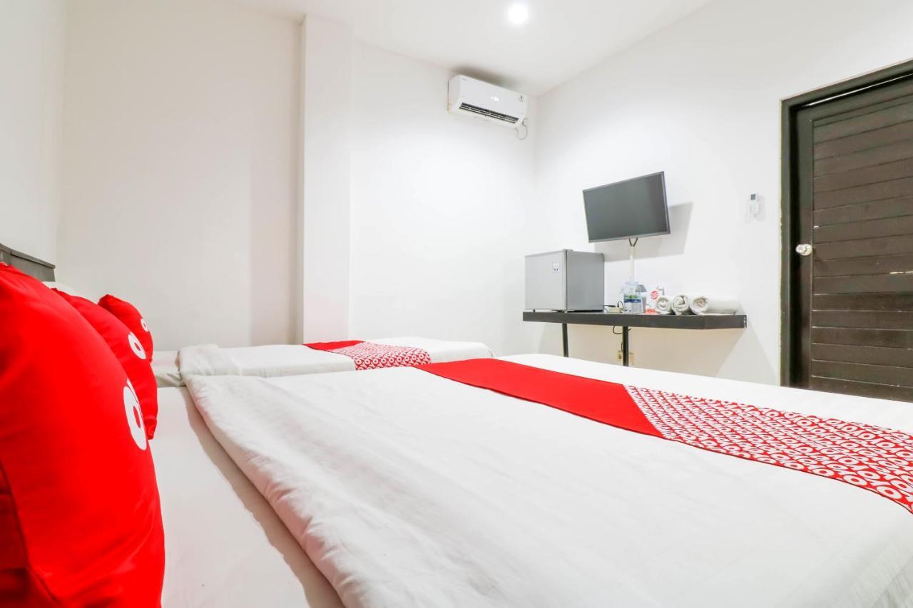 Oyo 1666 Grand Pudjawan 2*