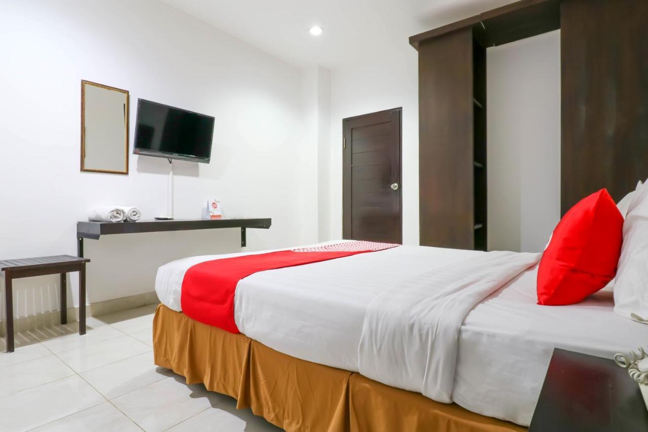 Oyo 1666 Grand Pudjawan Hotel 2*