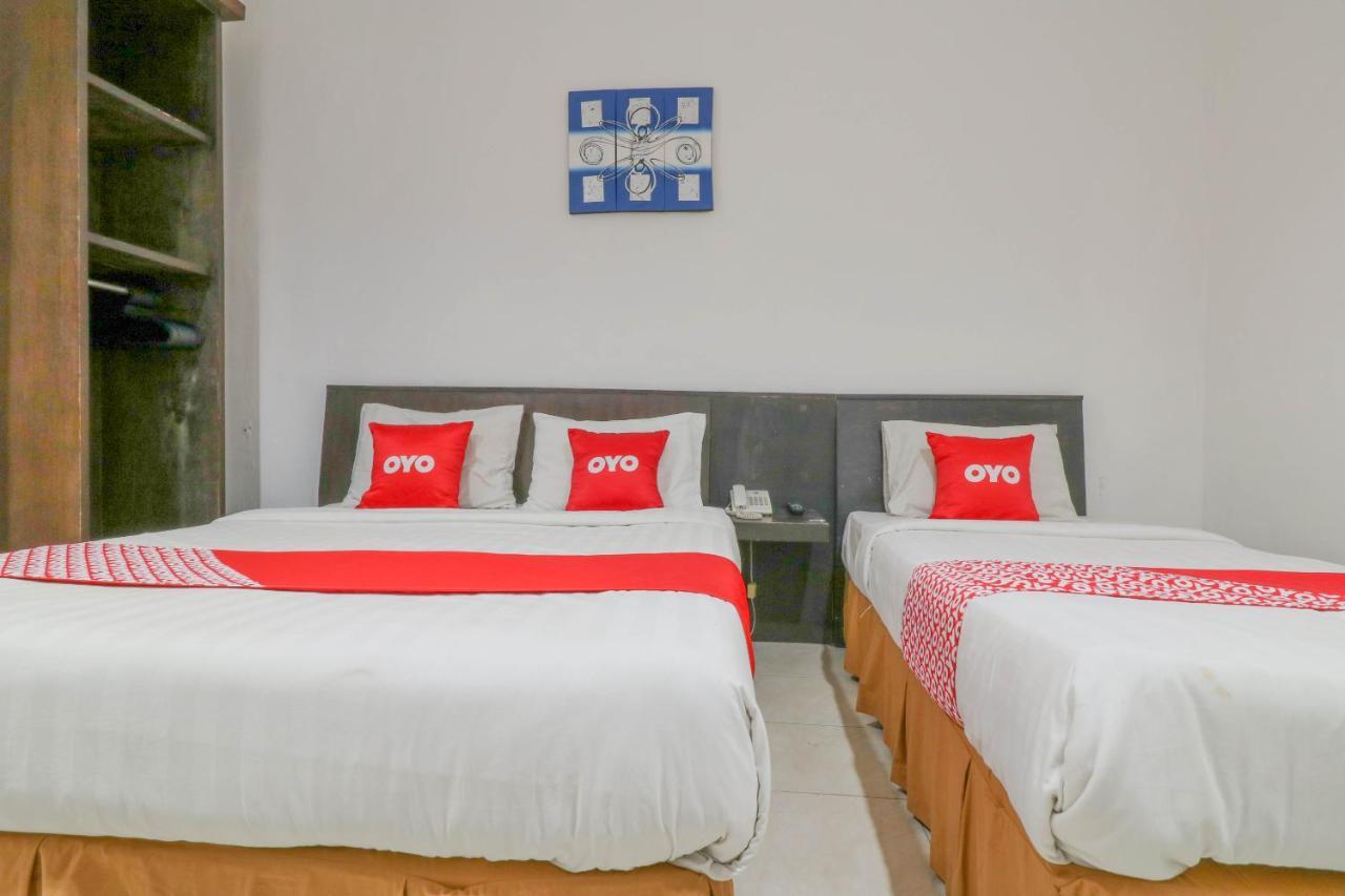 Oyo 1666 Grand Pudjawan Hotel 2*