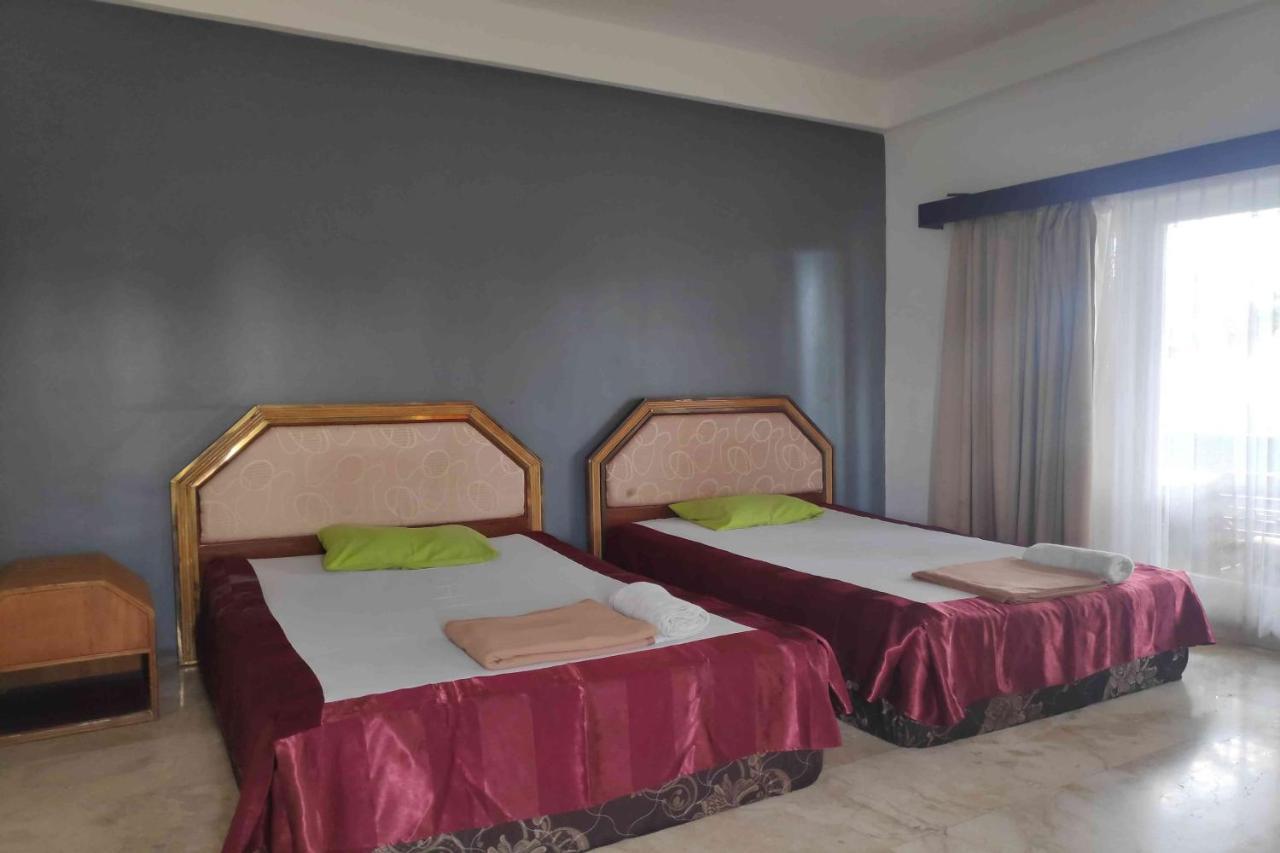 Hotel Pecatu 2*