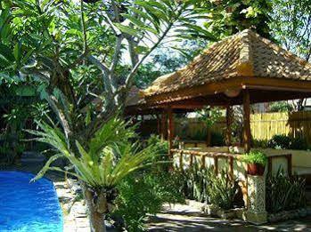 Garden & 3* Kuta (Bali)