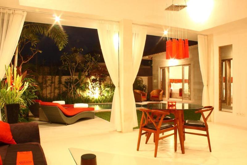 Briana By R Us * Seminyak (Bali)