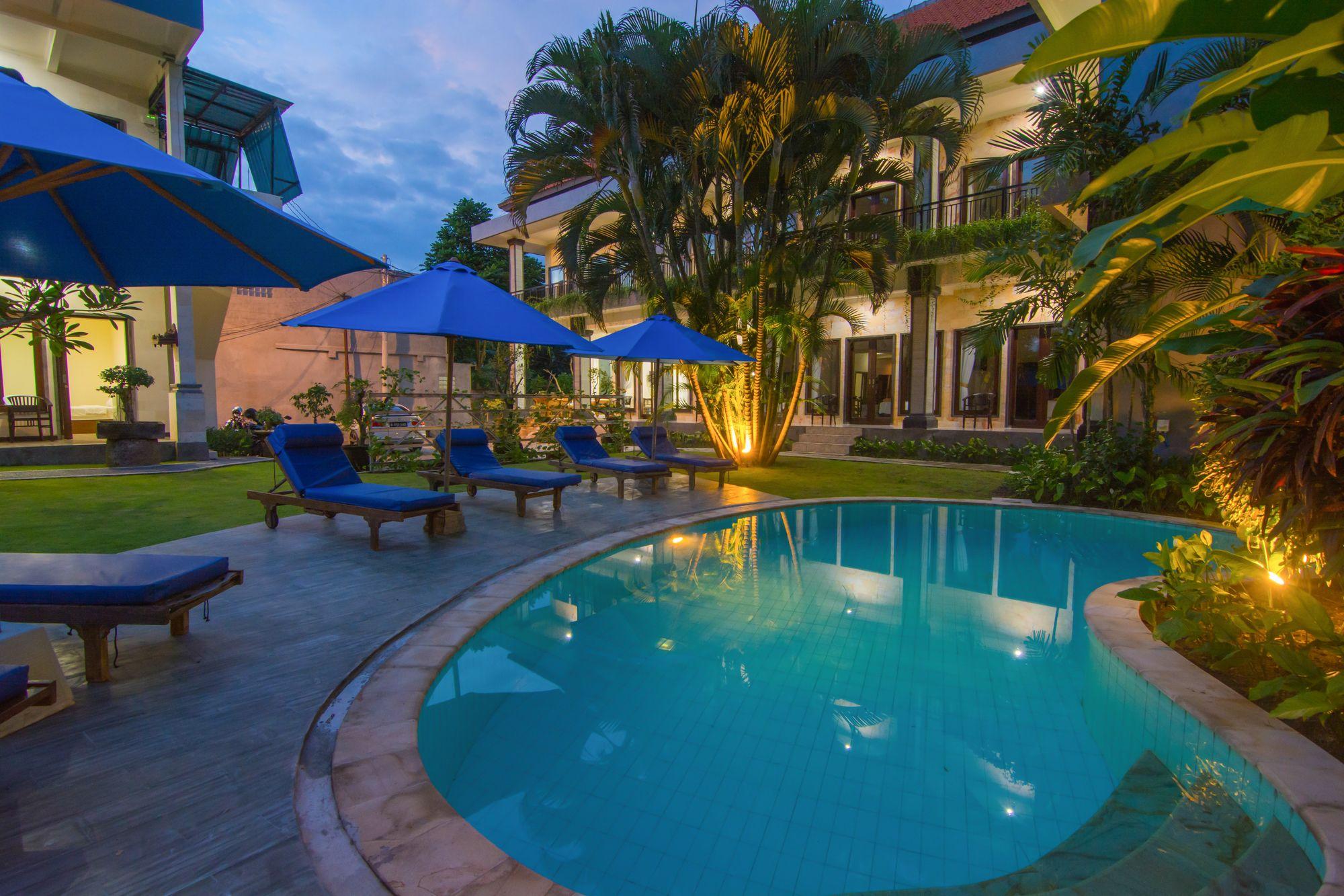 Gria Manik Batubelig Hotel 3*