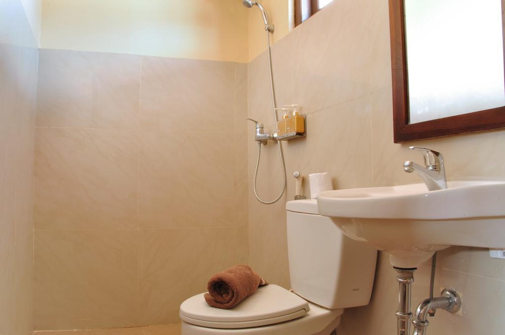 Bemo Corner Guest house 2*
