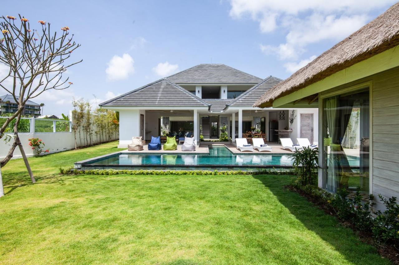 Villa**** Matahari I Bali * Canggu (Bali)