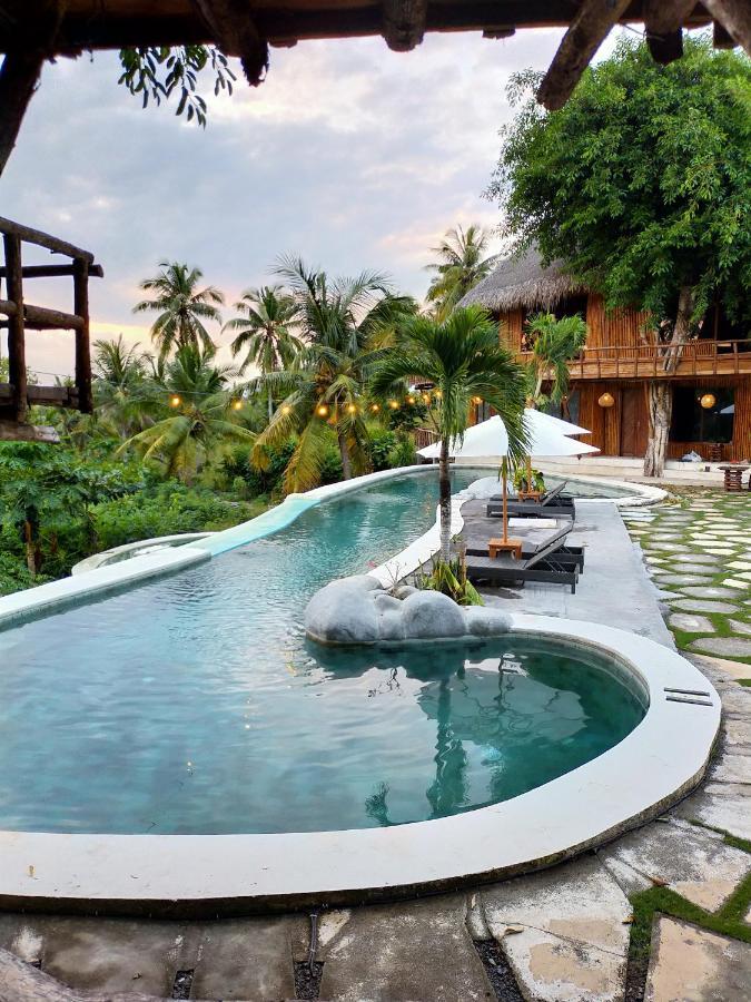 Gading Tree House Lodge Batununggul