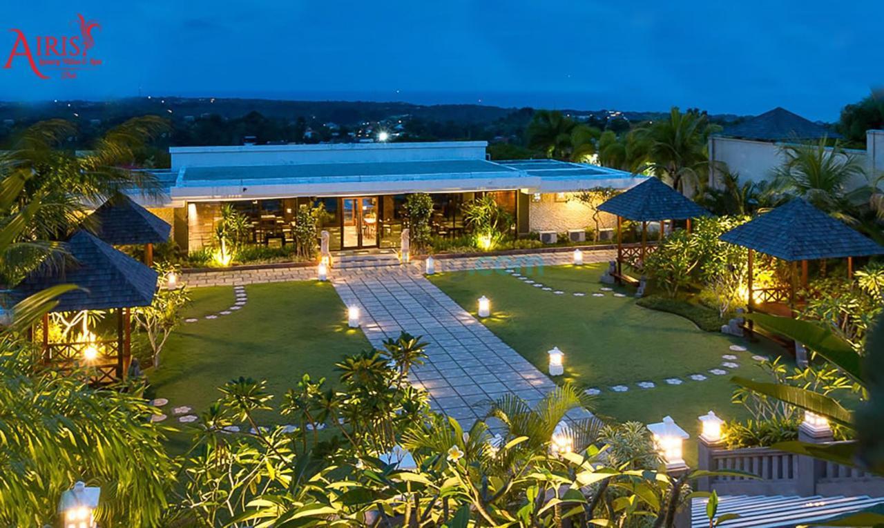 Villa Airis Luxury And *