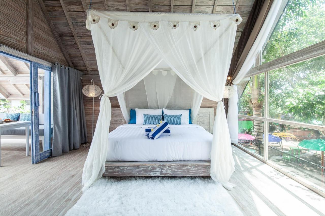 Mesari Hut * Seminyak (Bali)