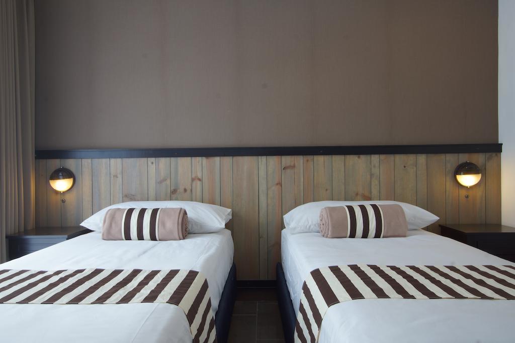 7 Bidadari Seminyak (Bali)