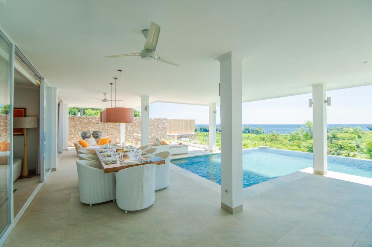 Deep Blue Bali Villa