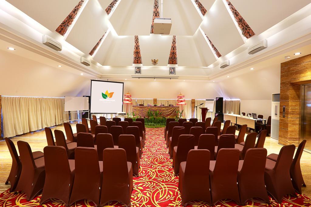 Hotel Mega Boutique Kuta (Bali)