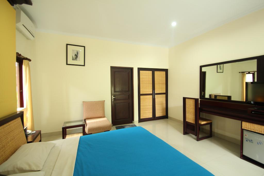 Lusa At Kuta Hotel