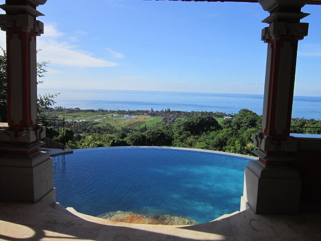 The Raja Singha Boutique Bali Villa *