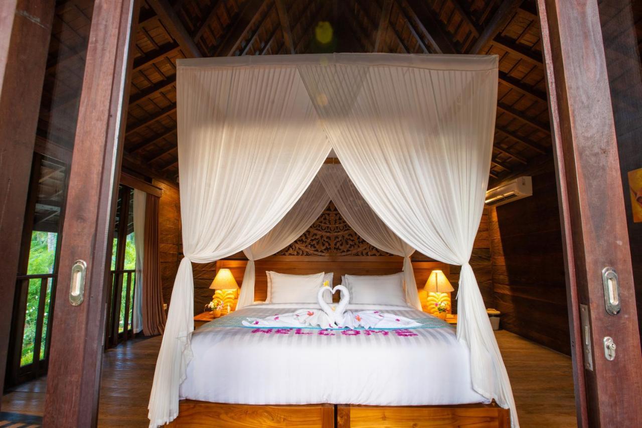 The Kirana Tembok Resort Tejakula