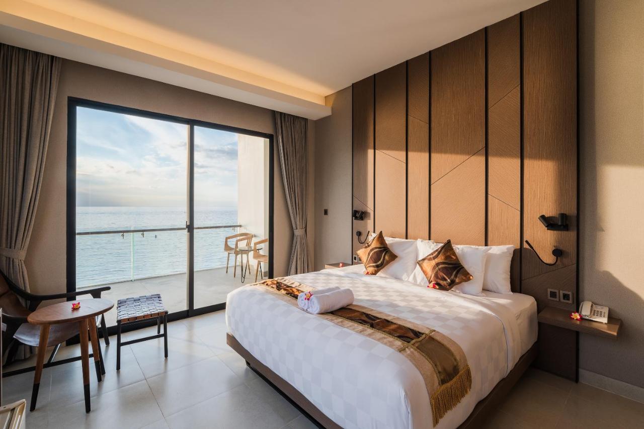 Hotel Padmasari 4*