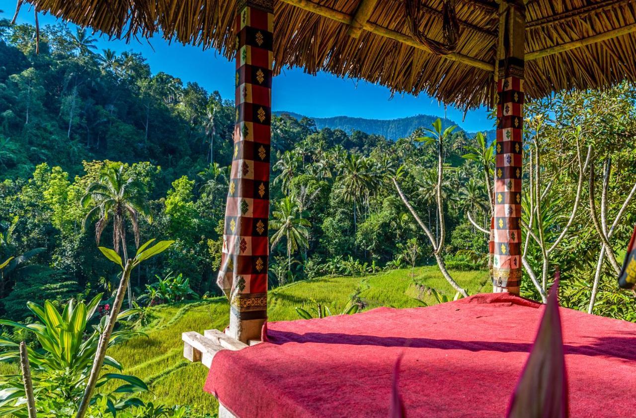 Buda's Lemukih Buleleng (Bali)