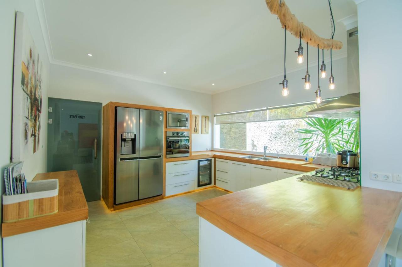 Deep Blue Bali Villa Umeanyar