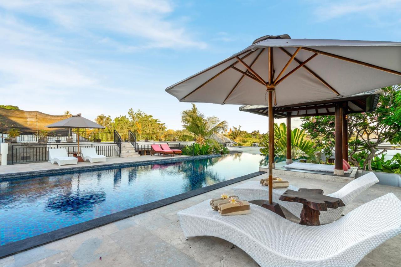 Villa Umah Cincin *