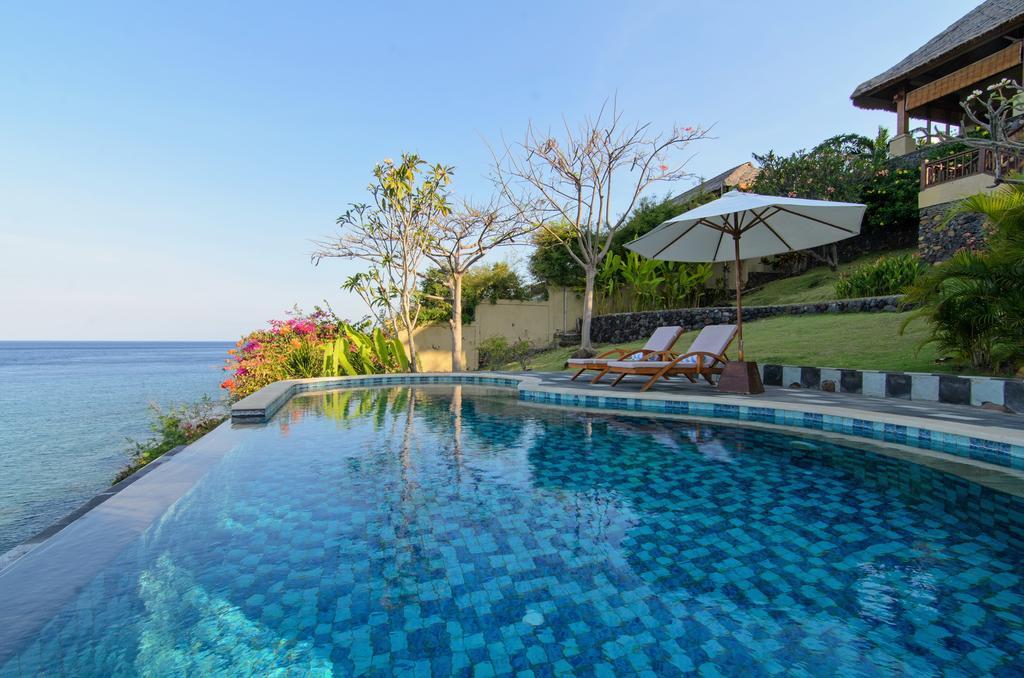 Aquamarine Seaview Villa *