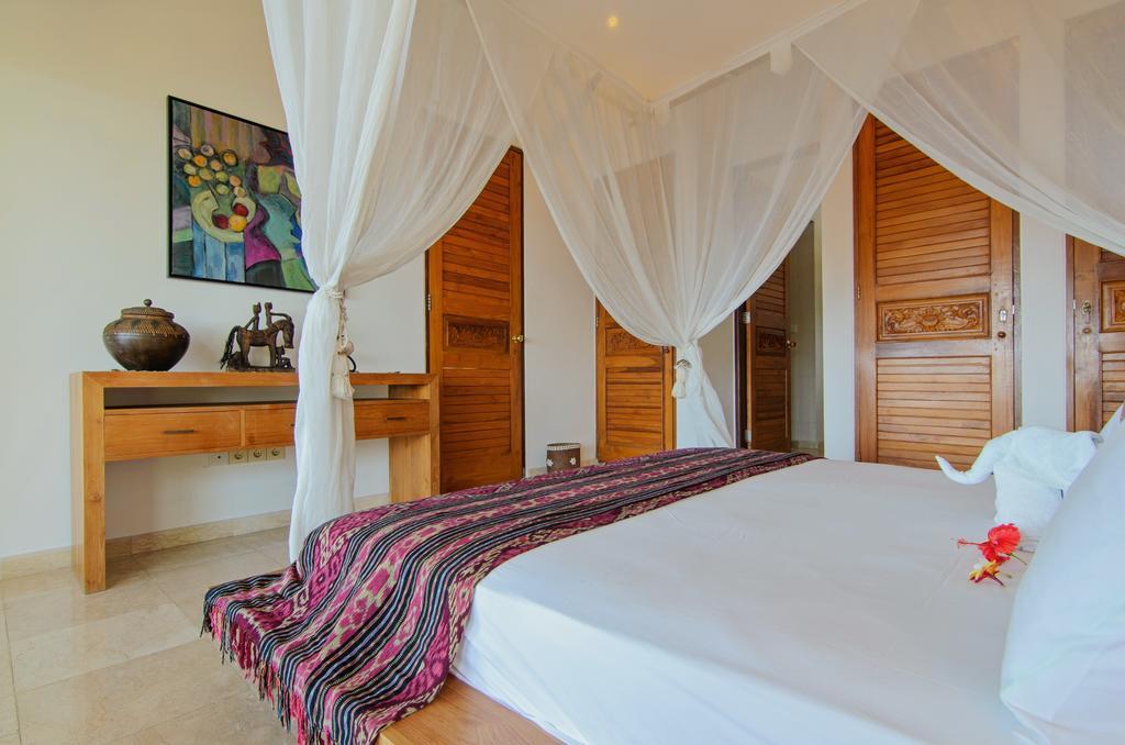 Aquamarine Seaview Villa *