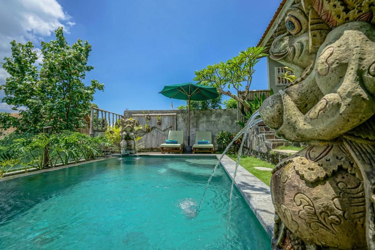 Kts Balinese