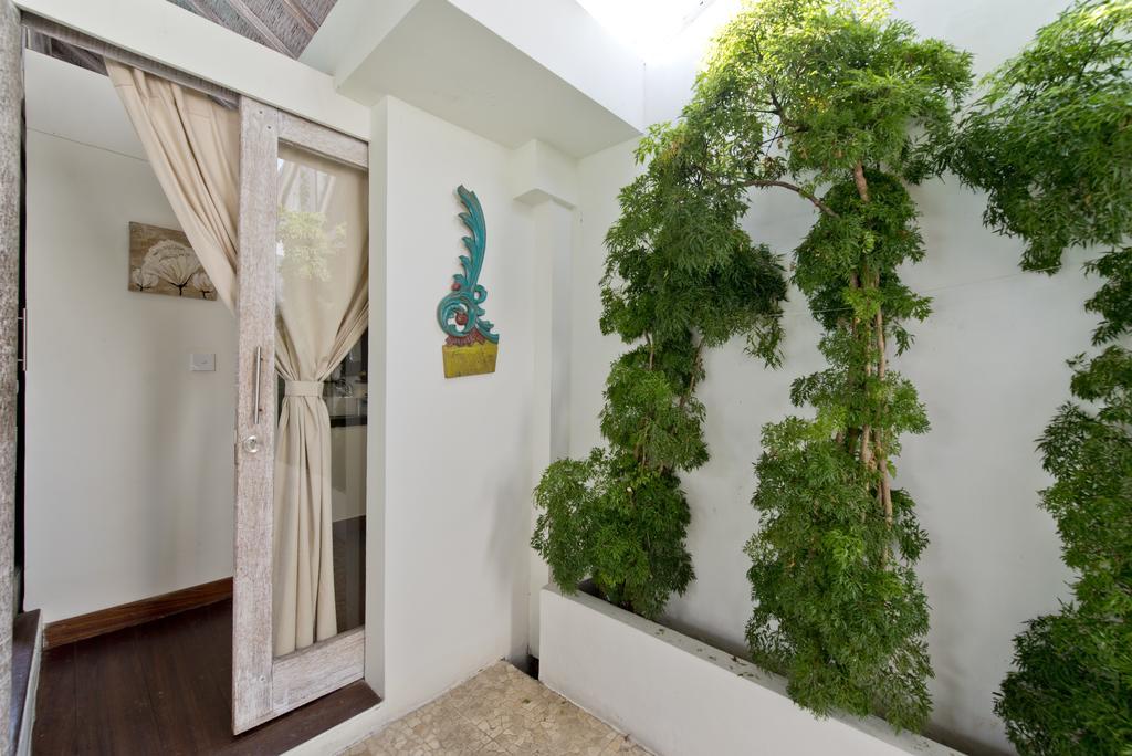Villa Laksmana Hideaway 2 - Surrounded By Water- 2bd With Fantastic Pool!