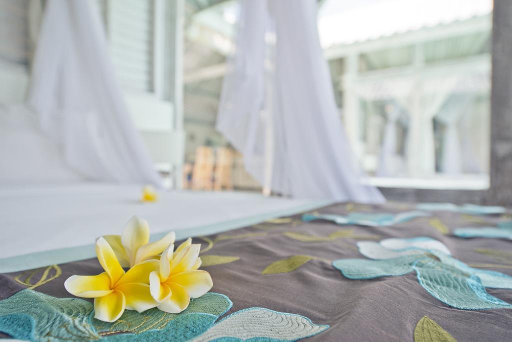 Laksmana Hideaway 2 - Surrounded By Water- 2bd With Fantastic Pool! Villa