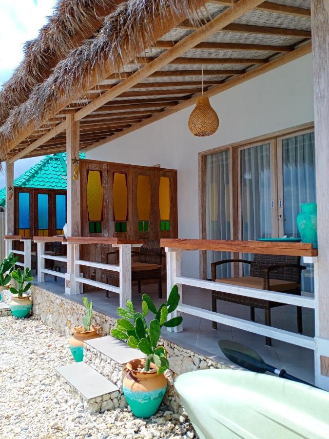 Vns Beachfront 2* Toyapakeh
