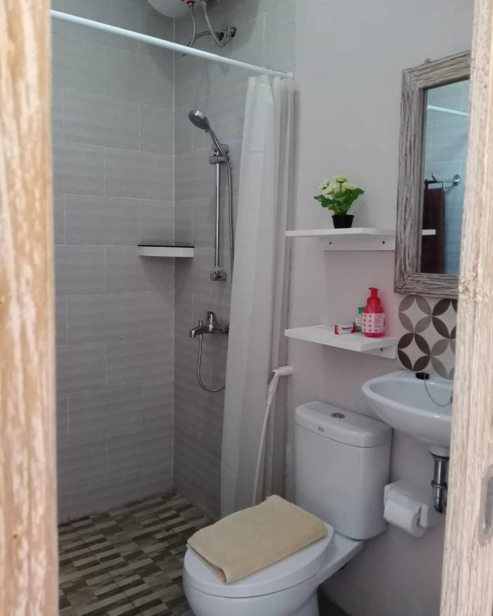 Vns Beachfront Guest house
