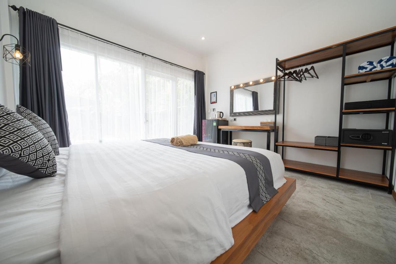Easy Surf Camp Hotel 3*