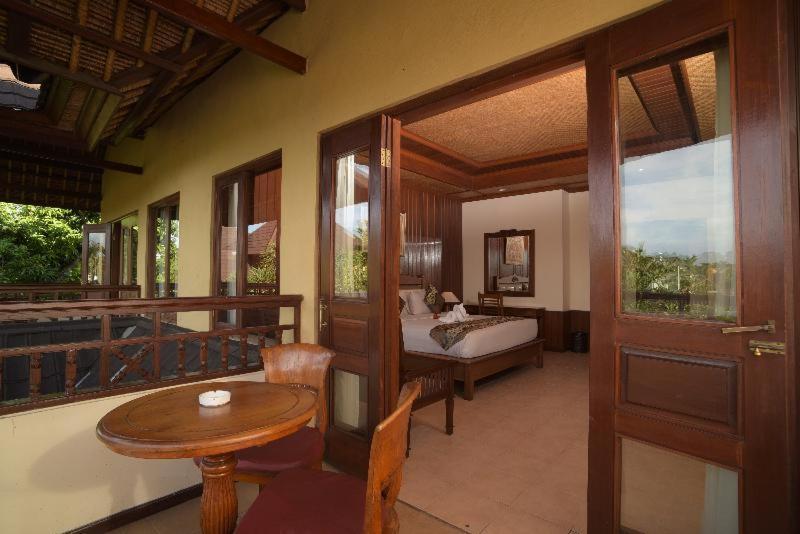 Sri Phala & Resort 4*