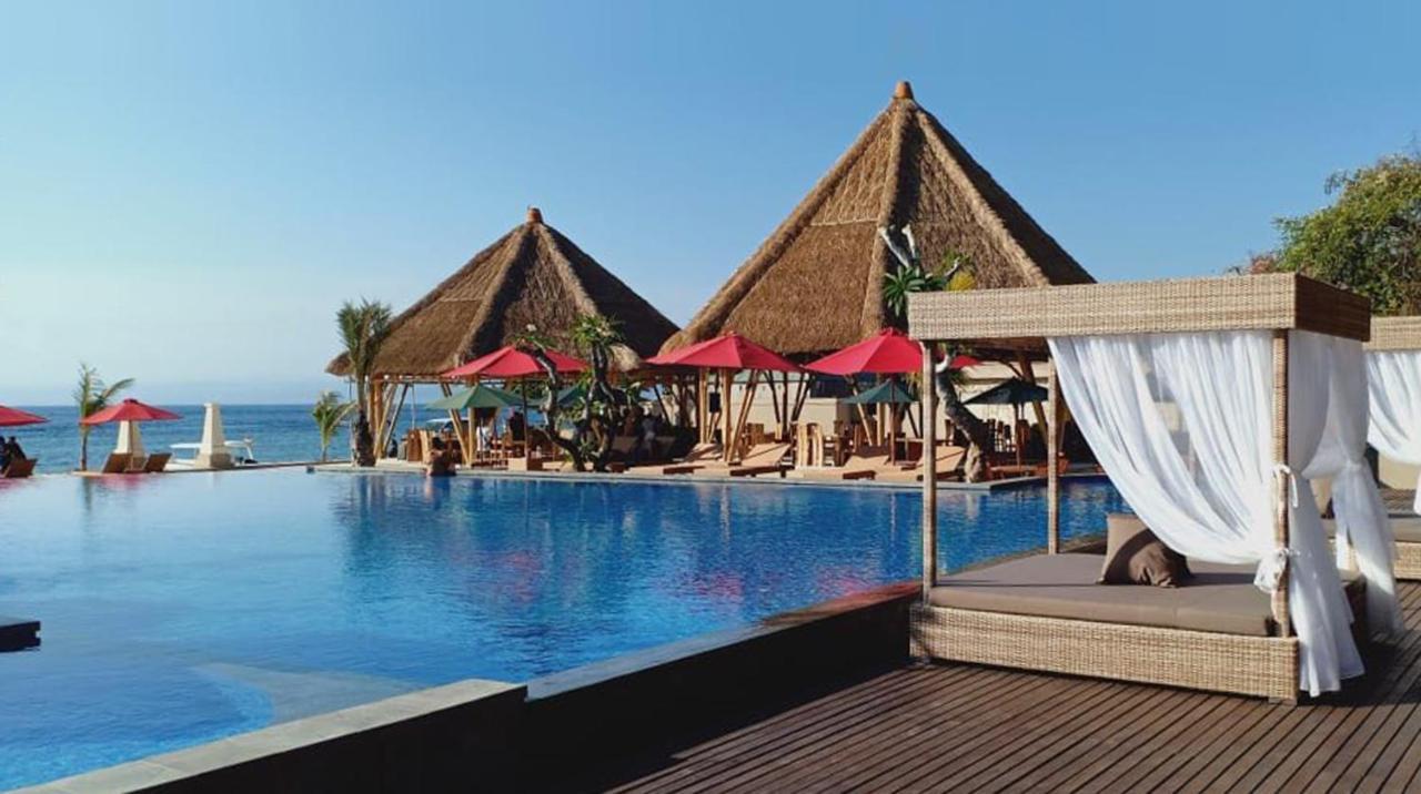 Maruti Club Hotel 3*