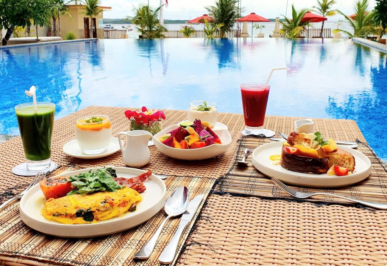 Maruti Club Hotel 3*