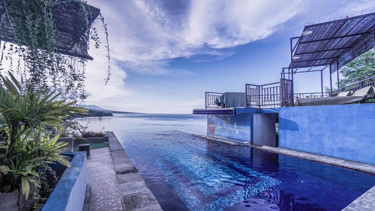 Waenis Sunset View And Restaurant, Amed, Bali Guest house *