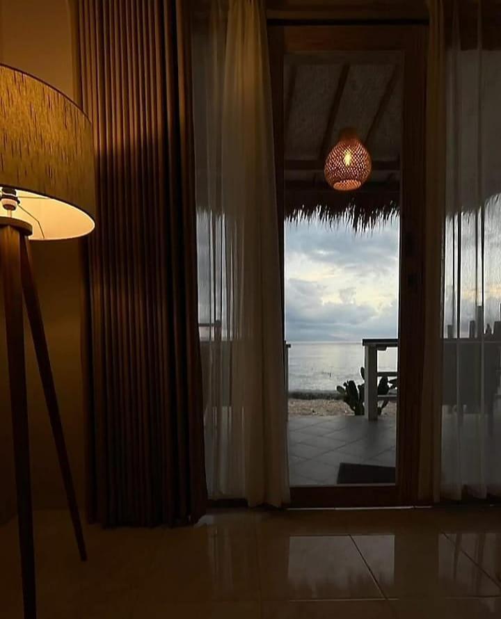 Guest house Vns Beachfront Toyapakeh