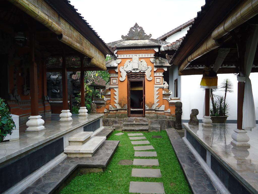 Puri Ayu Holiday park Canggu (Bali)