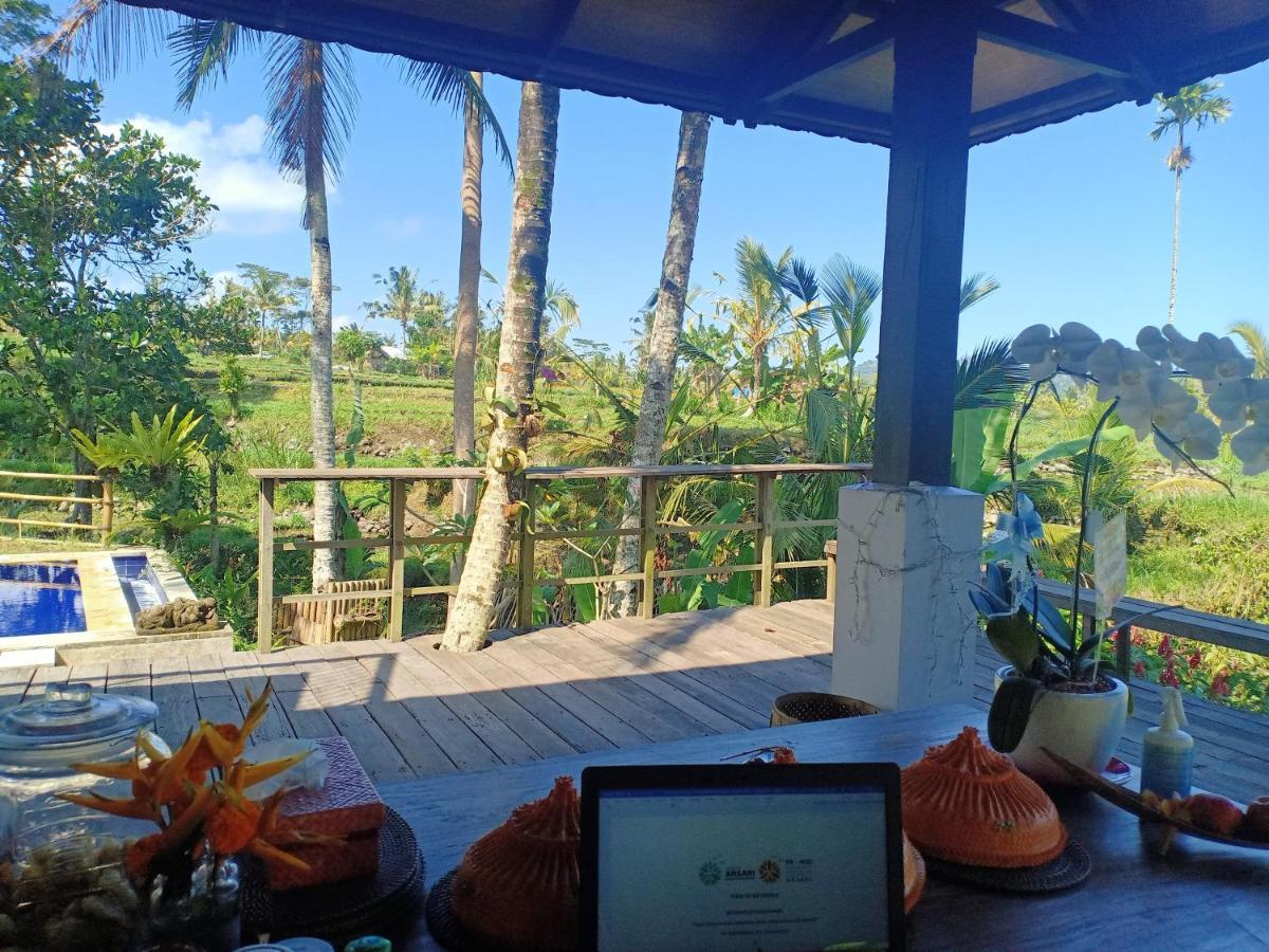 Villa Jero Tumbuk Private Selat